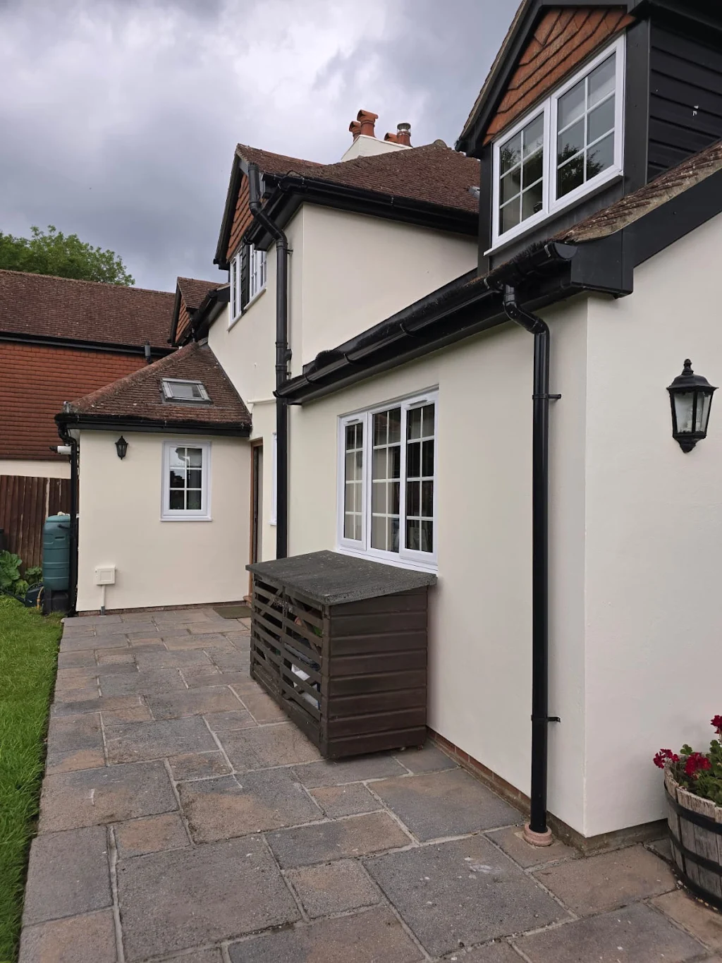 House extension exterior painting